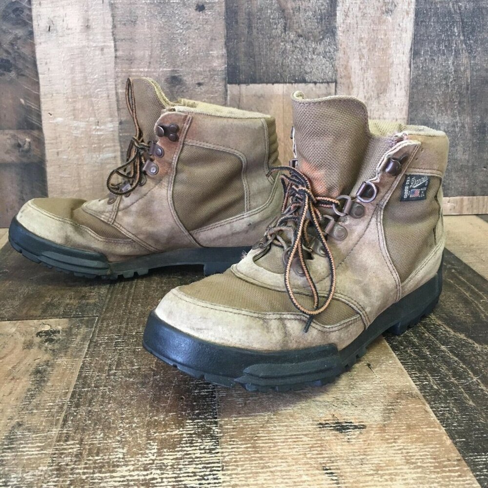 Danner 32900 GoreTex Cross Hiker Work Boots Mens 9.5 D